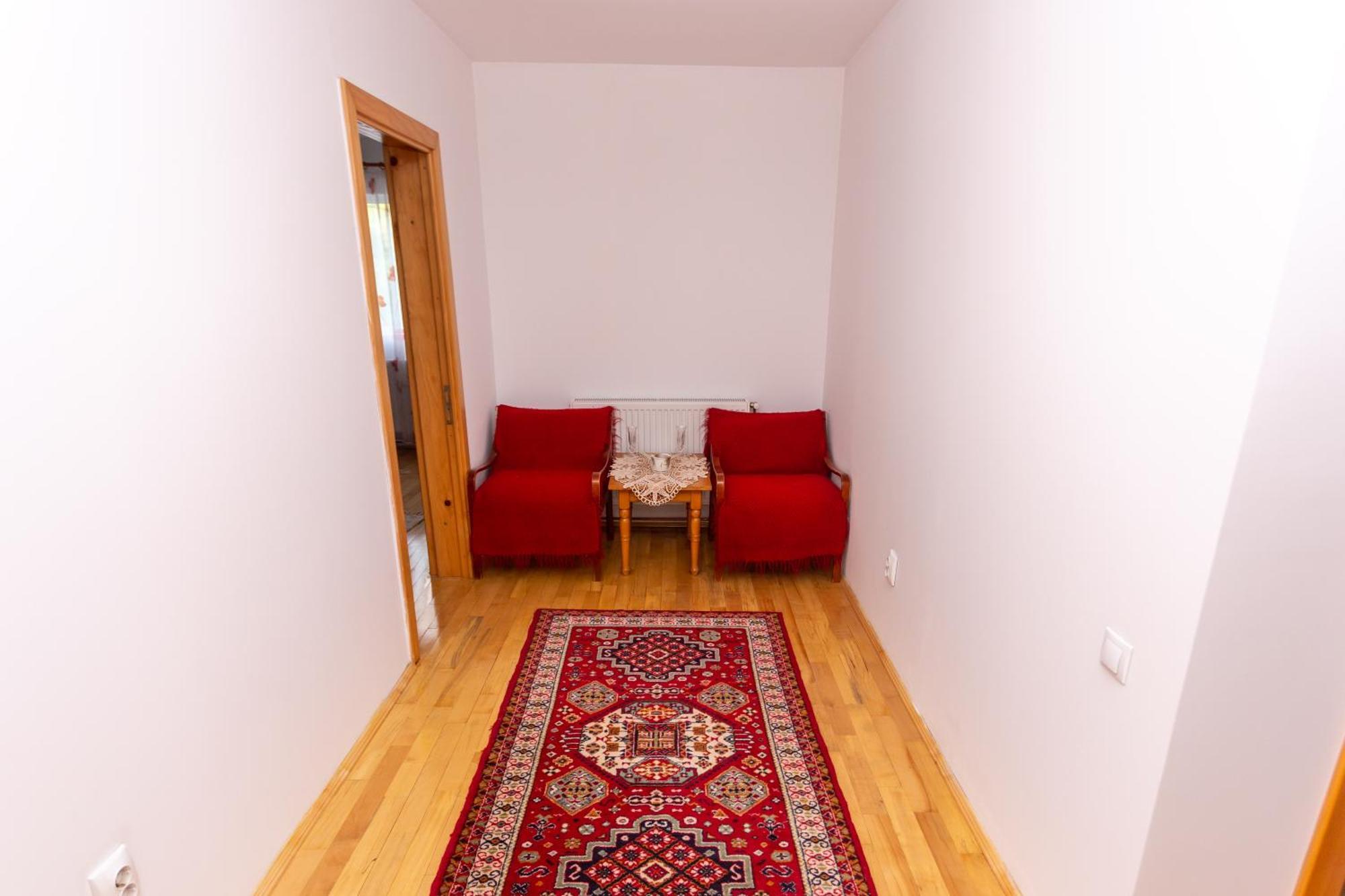 Casa Rumelia Paltineni Luaran gambar