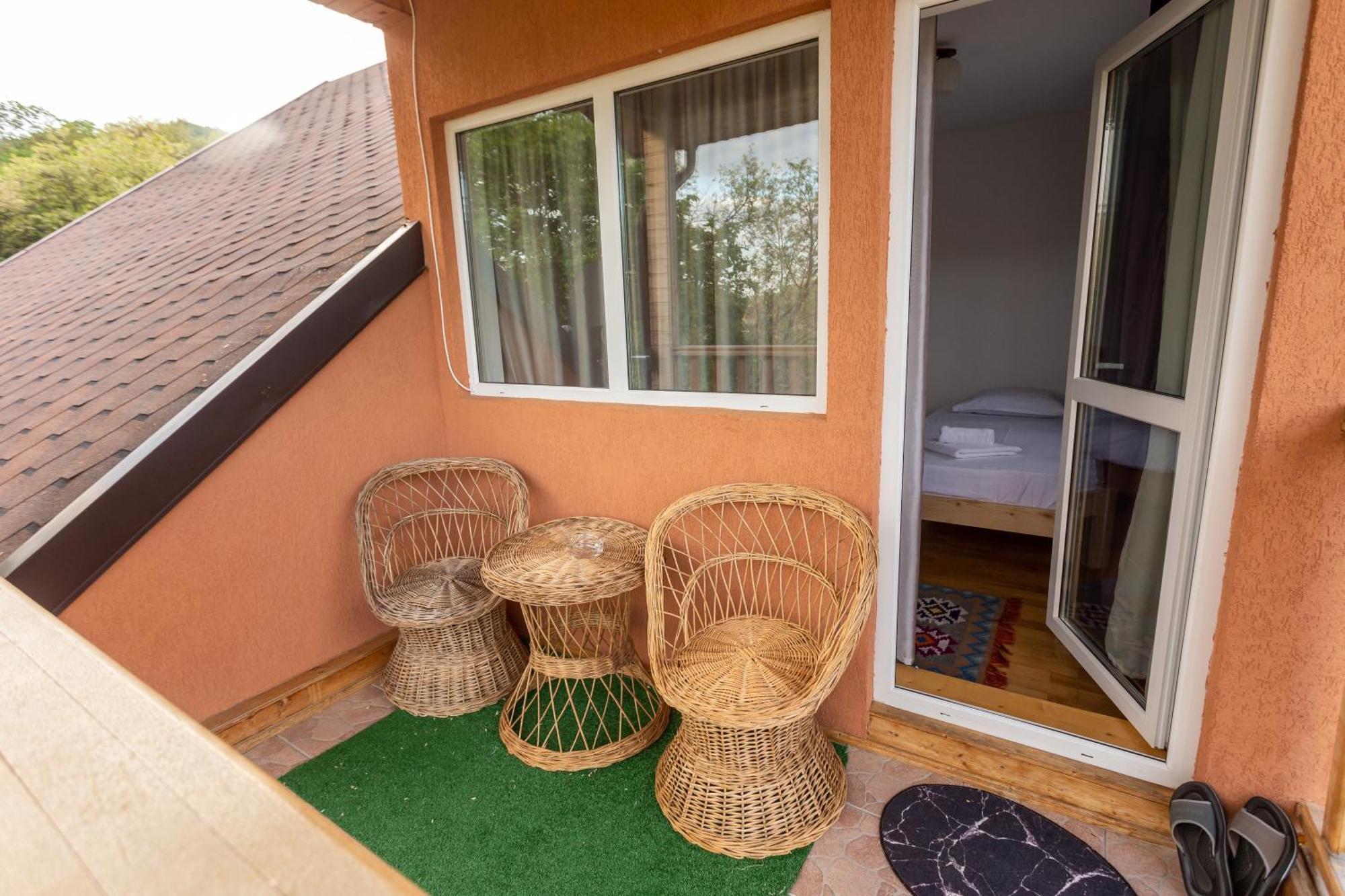 Casa Rumelia Paltineni Luaran gambar