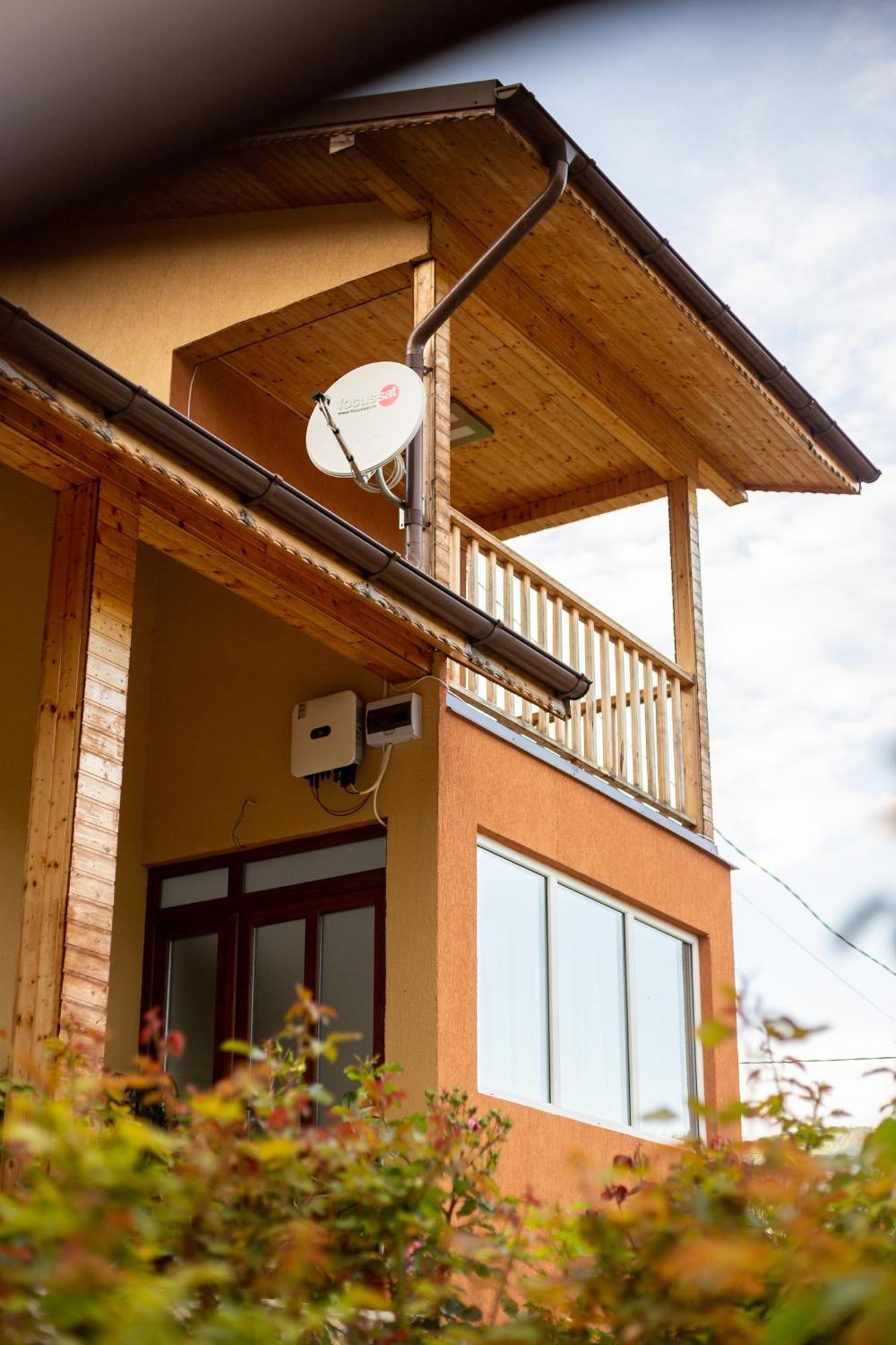 Casa Rumelia Paltineni Luaran gambar
