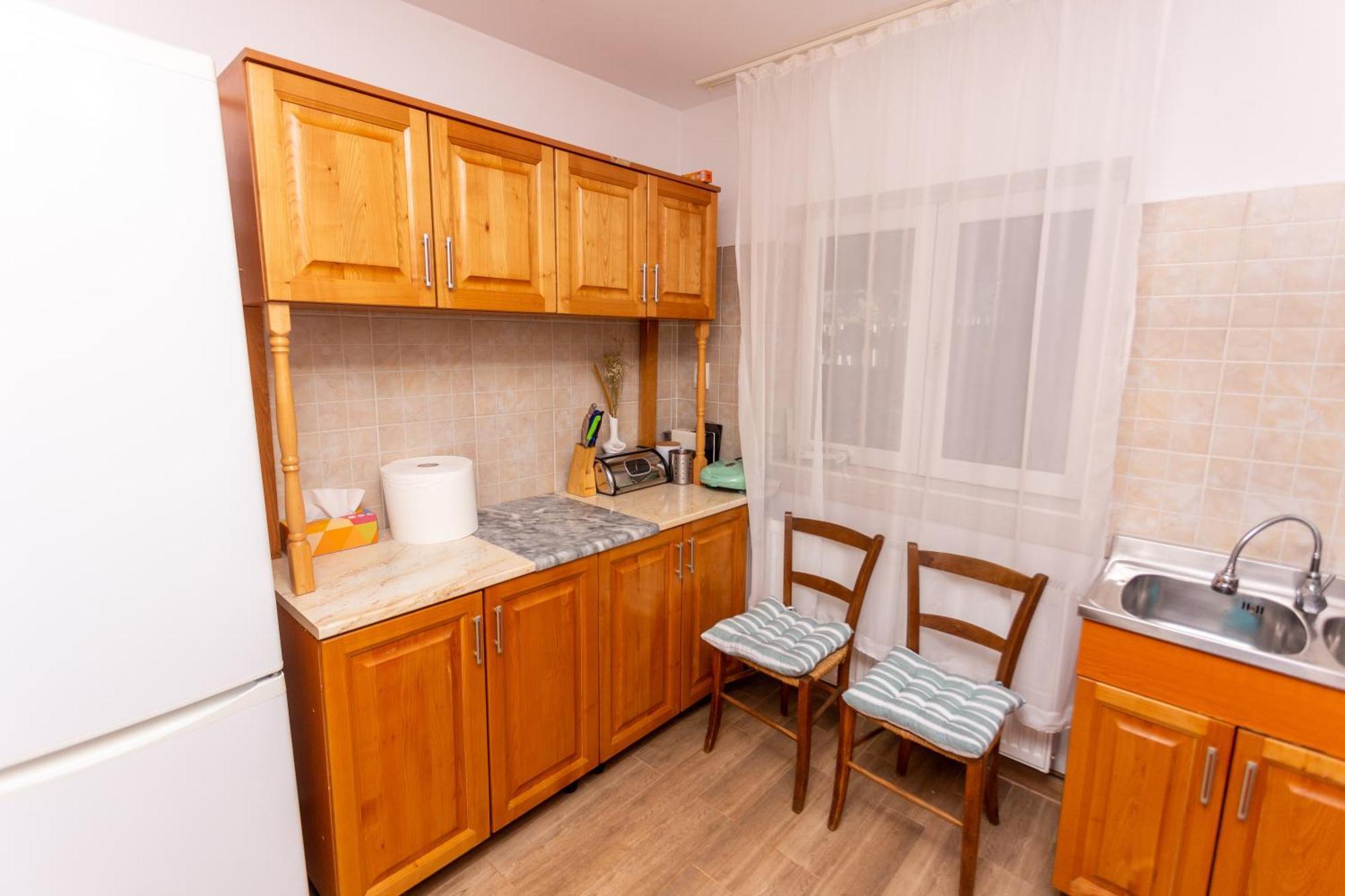 Casa Rumelia Paltineni Luaran gambar